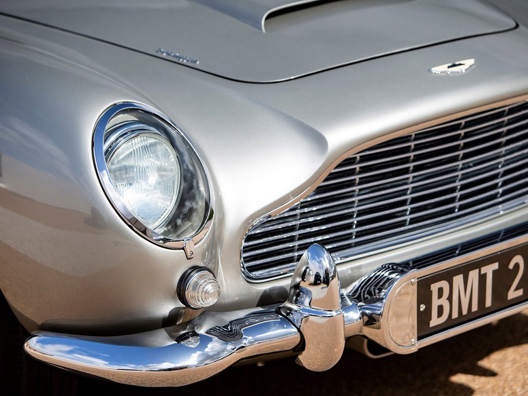 1965 Aston Martin DB5 Bond Car