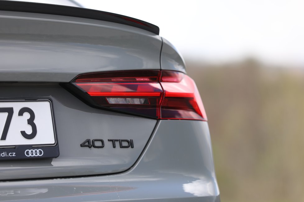 Audi A5 Sportback 40 TDI S tronic: Nepřehlédnutelný kliďas