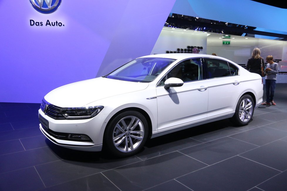 Autosalon Paříž 2014 - Volkswagen