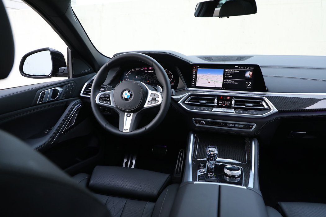 BMW X6 M50i xDrive
