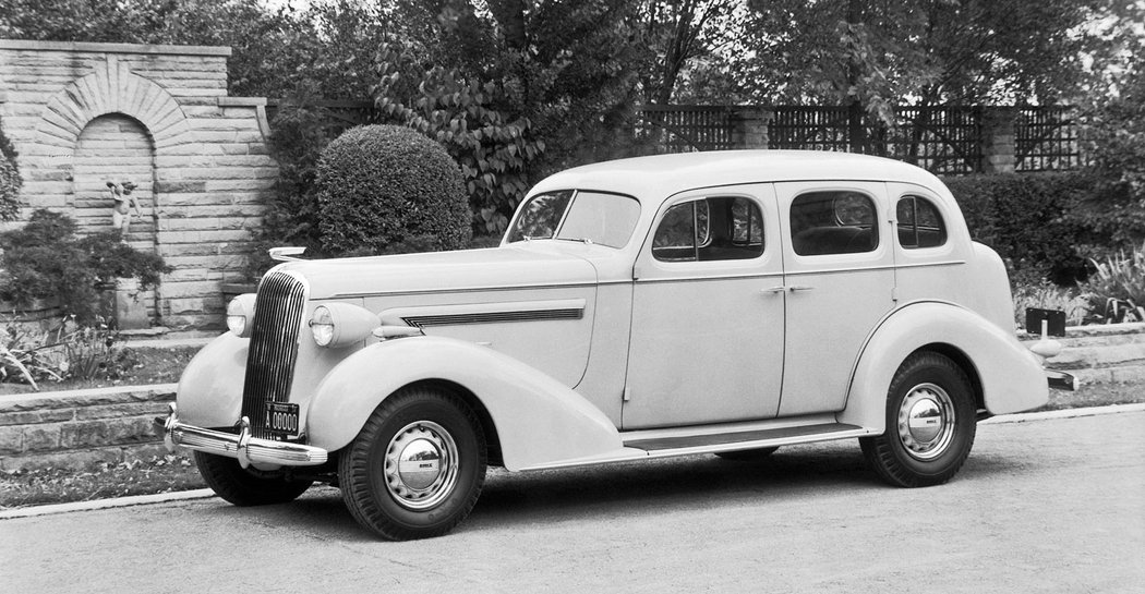 První Buick (Centuryú, který dosáhl 100 mph (1936)