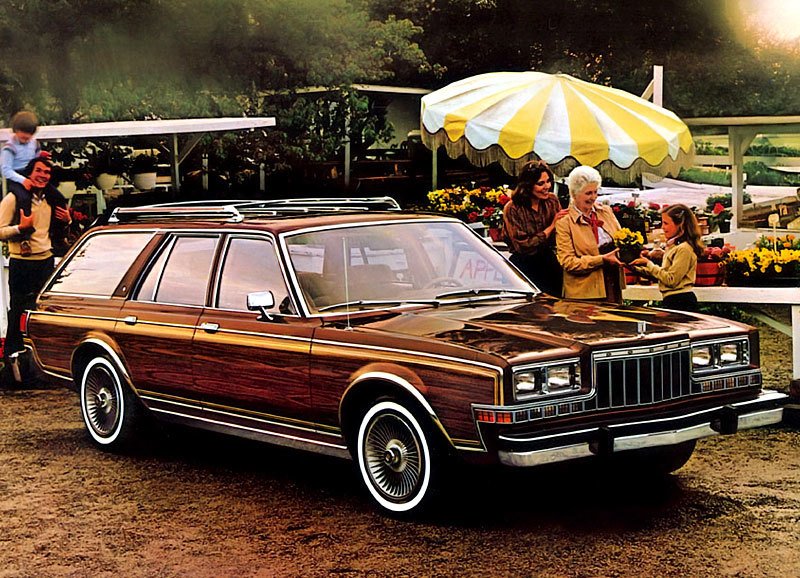 Dodge LeBaron Salon Woodgrain Wagon (1981)