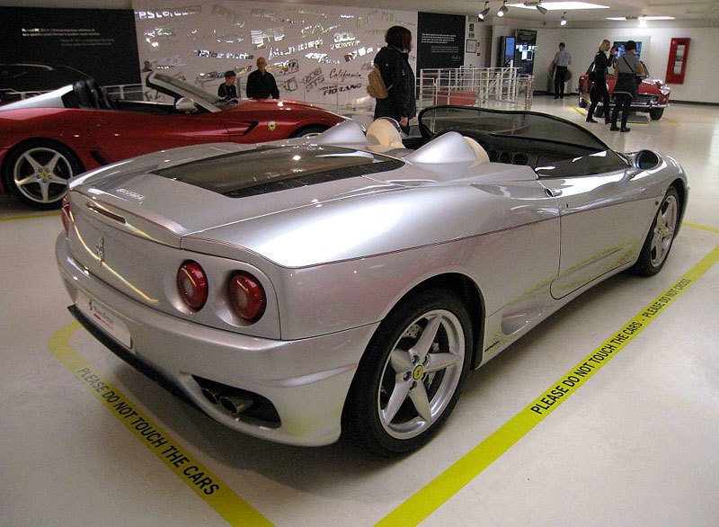 Ferrari 360 Barchetta (2000)