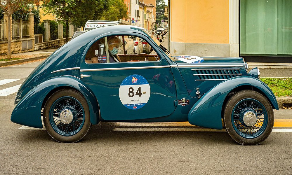 Fiat 508 Balilla ve verzi kupé z roku 1935 sdílel mechaniku Spideru Sport, včetně výkonnějšího motoru 108 CS. Jako odezva na úspěchy v závodu Mille Miglia se mu říkalo Berlinetta Mille Miglia.