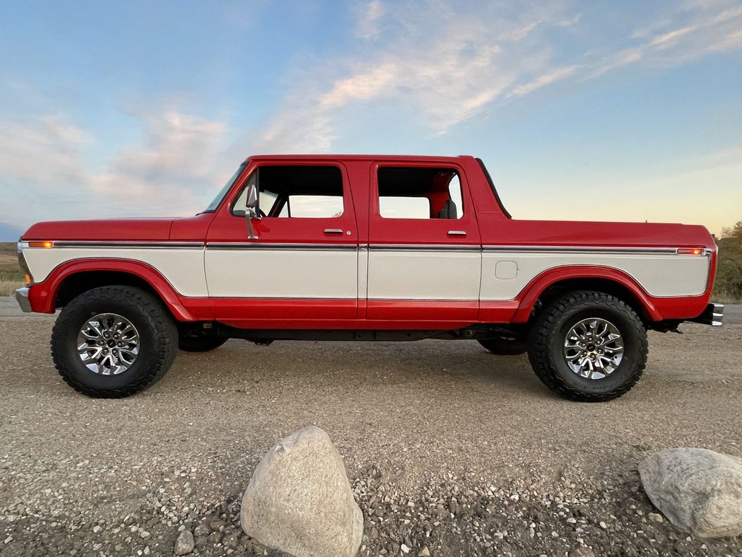 Supercharged Bronco-Style Ford F-150 SVT Raptor