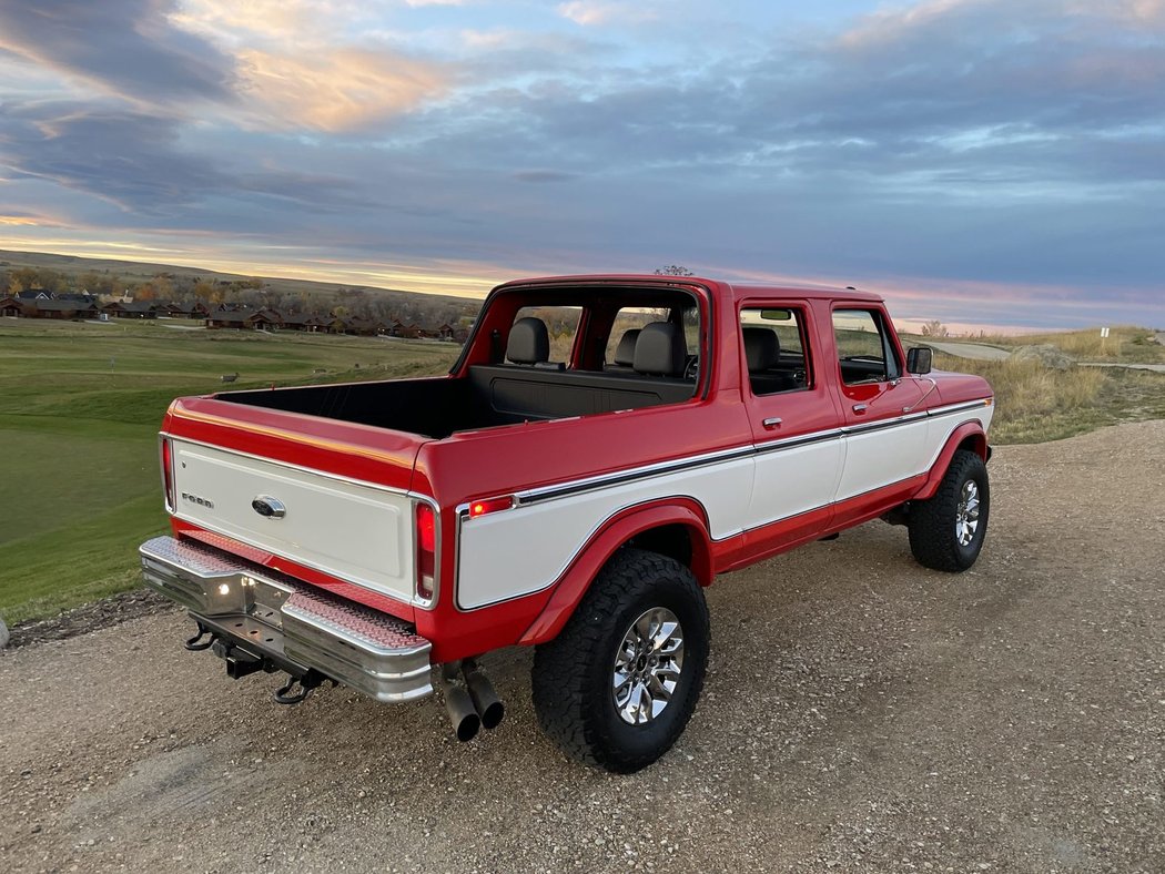 Supercharged Bronco-Style Ford F-150 SVT Raptor