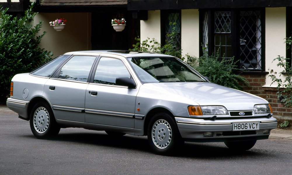 V dubnu 1985 přišel Ford se zcela novým modelem, který se v Irsku a v Británii jmenoval Granada Mark III, ale jinde ve světě dostal nové jméno Ford Scorpio.