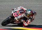 TT Assen 2022: V MotoGP padaly kvalifikační rekordy, pole position má Bagnaia