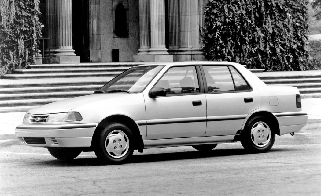 Hyundai Excel Sedan (1992-1995)