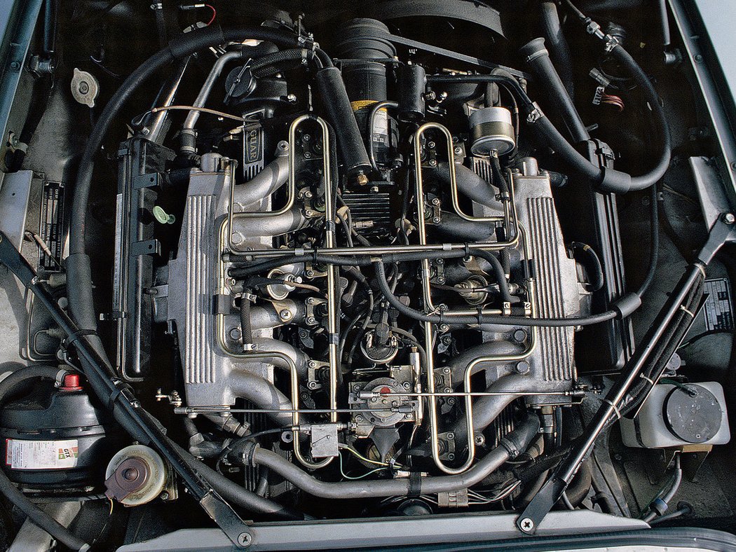 Jaguar XJ-S (1975–1990)