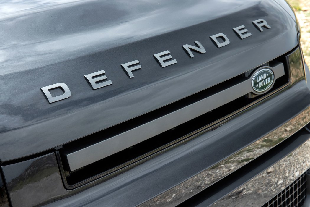 Land Rover Defender 90 V8