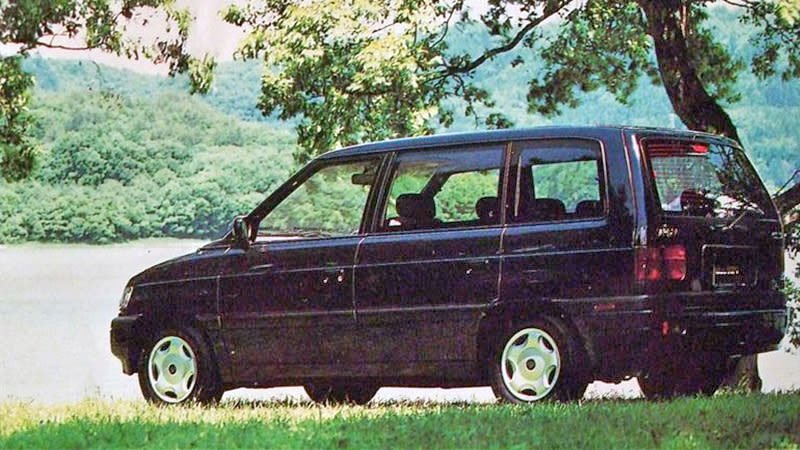 Mazda MPV (1997)
