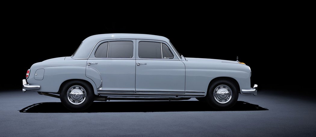 Mercedes-Benz 220 (1955)