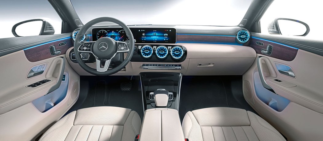 Mercedes-Benz třídy A Sedan