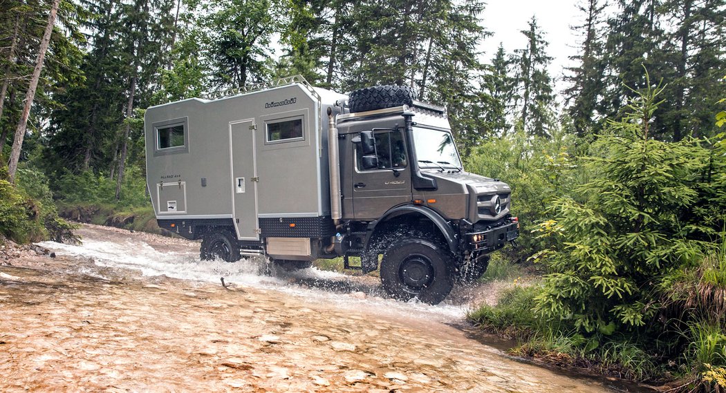 Mercedes-Benz Special Trucks – Unimog a Zetros s obytnou nástavbou