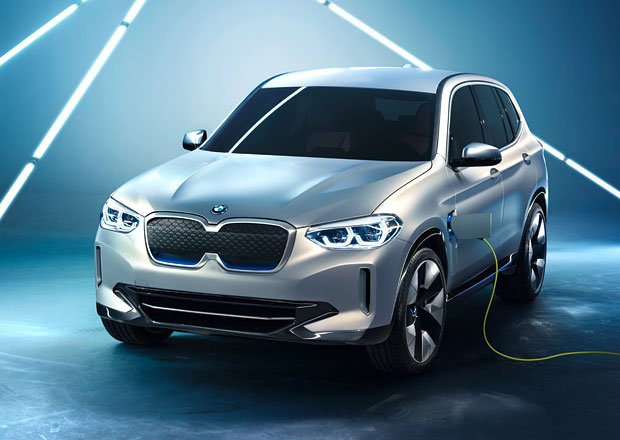 BMW odhaluje koncept iX3. Je to elektrický bavorák bez ledvinek!