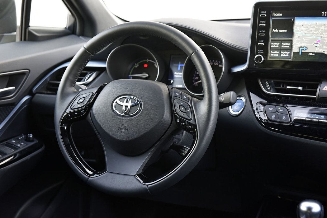 Toyota C-HR 2.0 Hybrid e-CVT