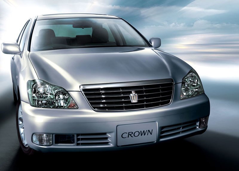 Toyota Crown Royal (2003)