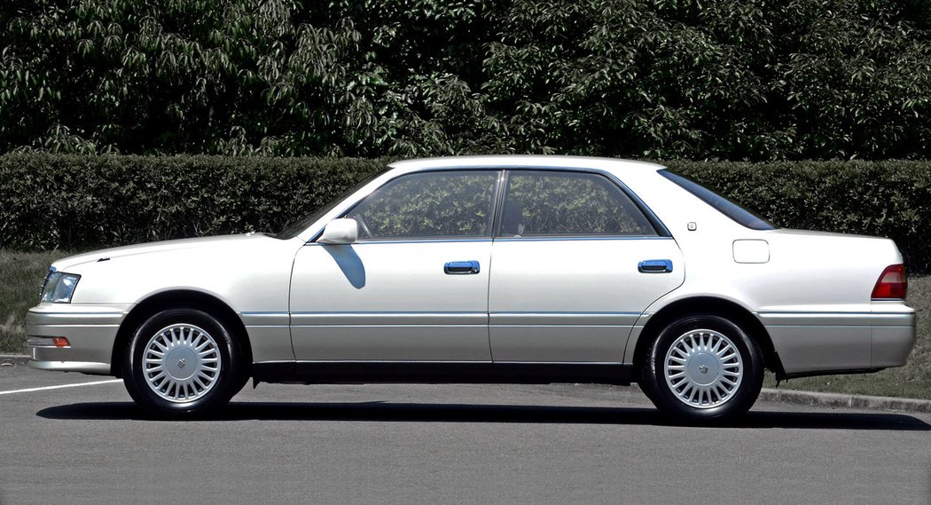 Toyota Crown (1995)
