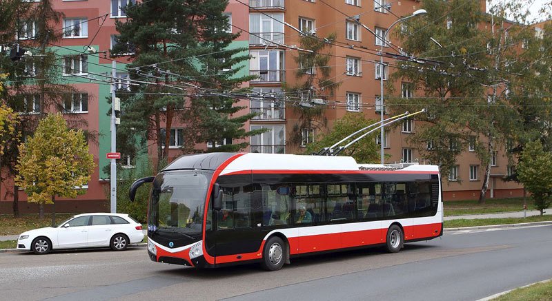 Trolejbus Škoda 32Tr