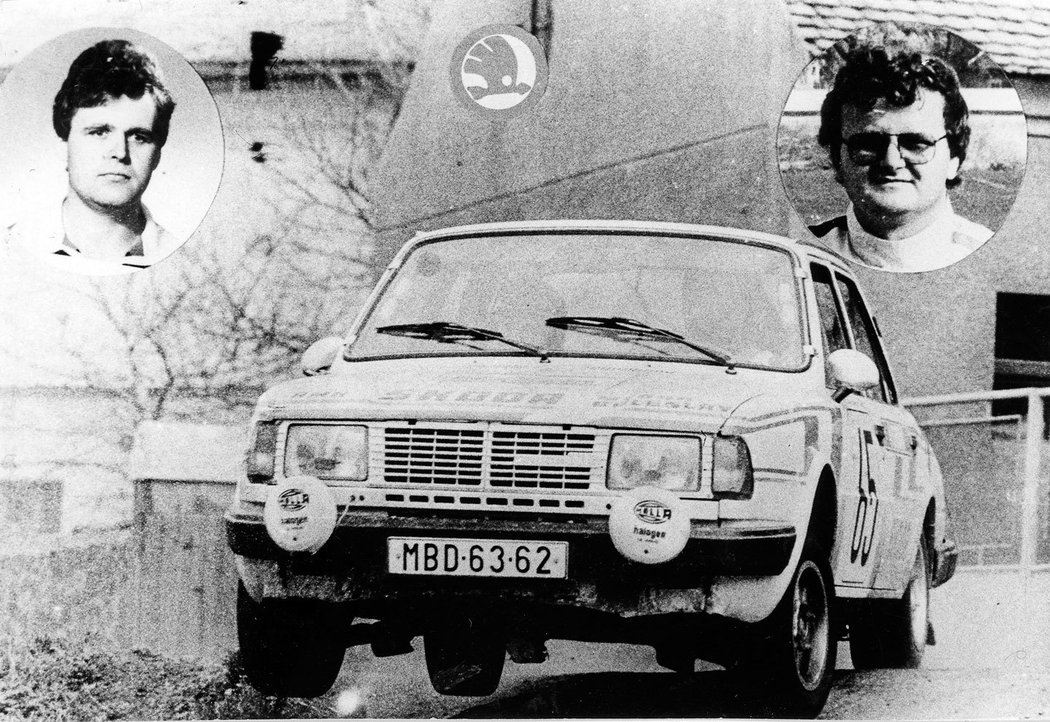 První podpisová karta posádky Vladimír Berger a Zdeněk Patera z poloviny osmdesátých let. V roce 1984 vyhráli oblastní přebor, v roce 1985 mistrovství Česka a v roce 1986 už jeli mistrovství ČSSR. Byl to rekordně rychlý postup.