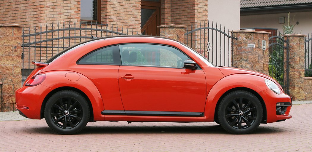 VW Beetle Black Edition 1.4 TSI DSG